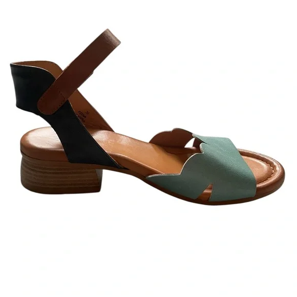 Miz Mooz Feena Multicolored Blue, Navy and Brown Leather Scallop Sandals 7.5 - Picture 5 of 6